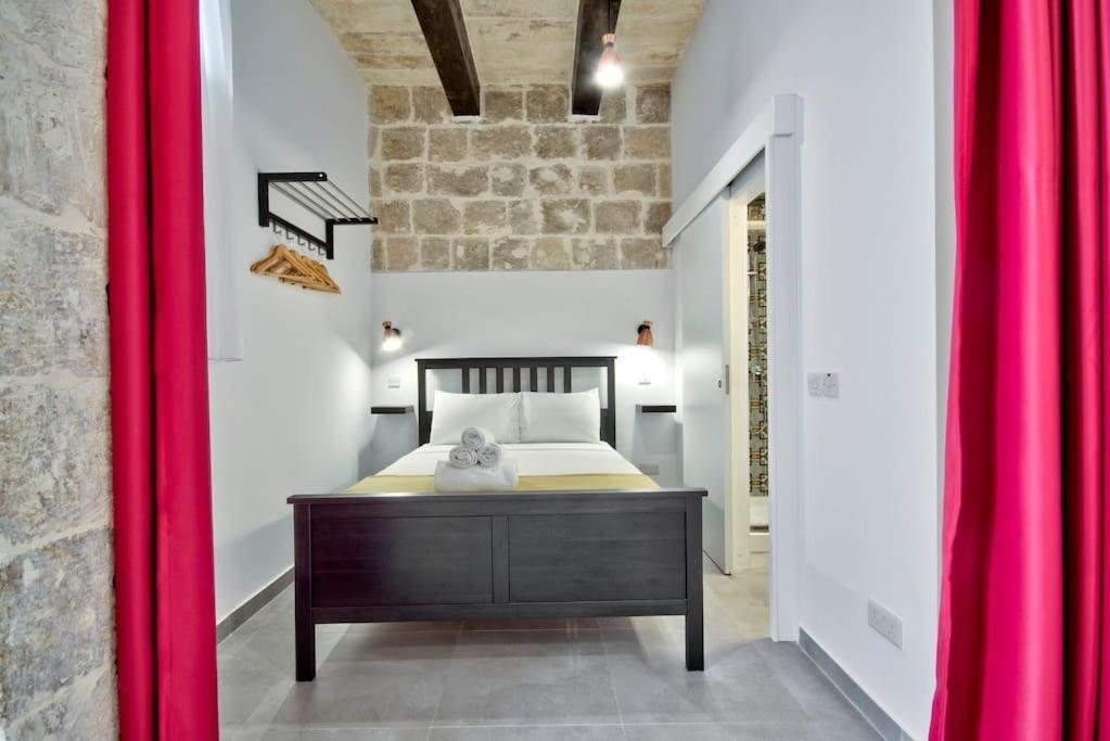 Vallettastay Old Lodge Apartment 2 Buitenkant foto